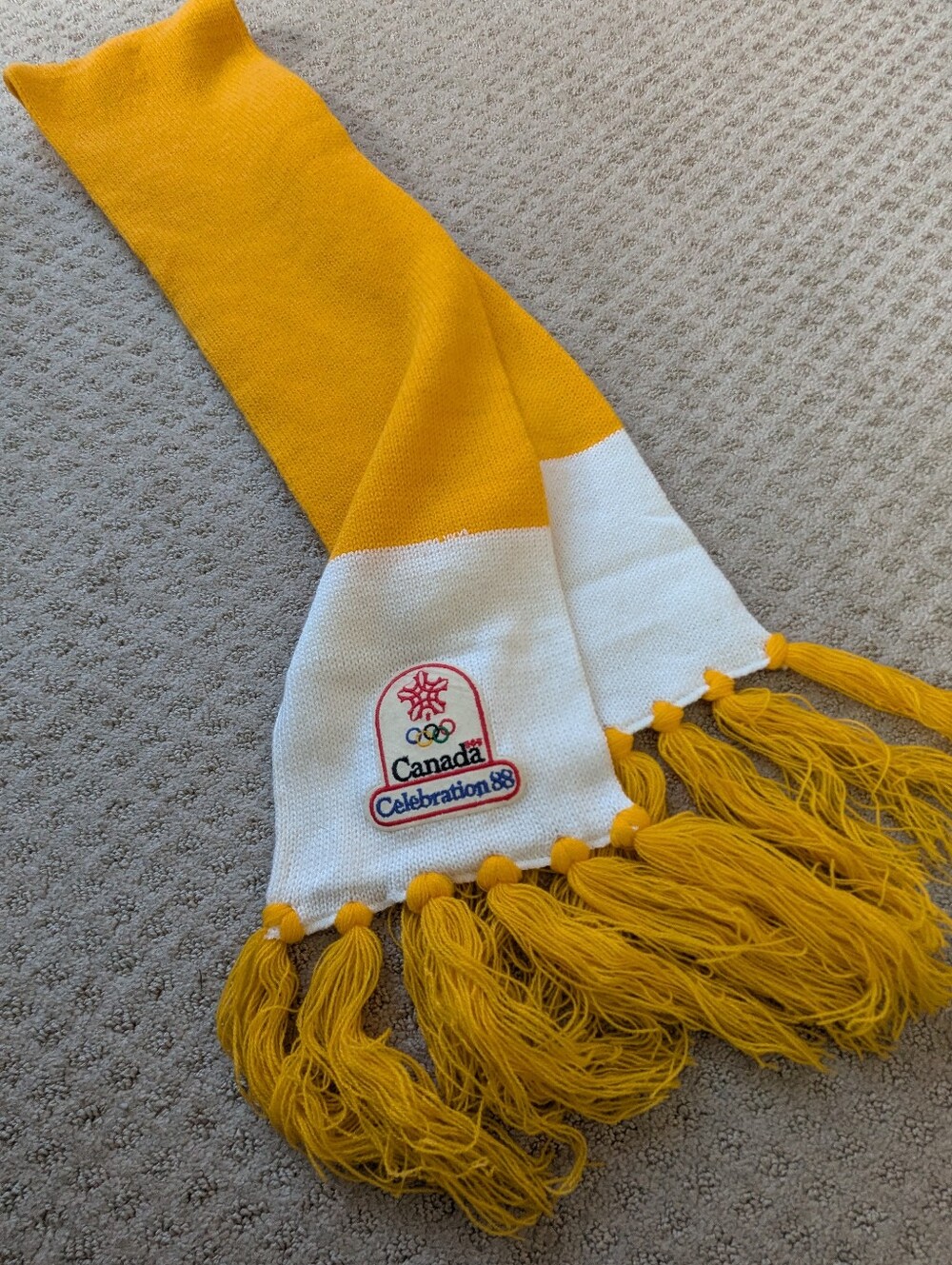 Vintage Calgary Olympics Canada Celebration '88 Scarf
